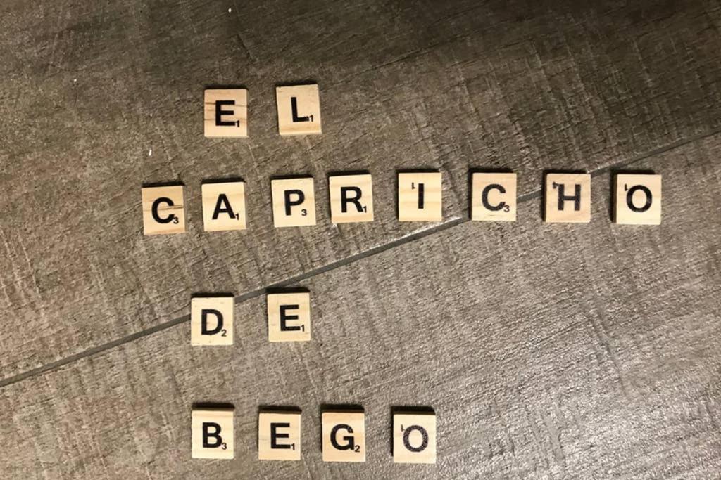 El Capricho De Bego Apartment บีเอสกัส ภายนอก รูปภาพ