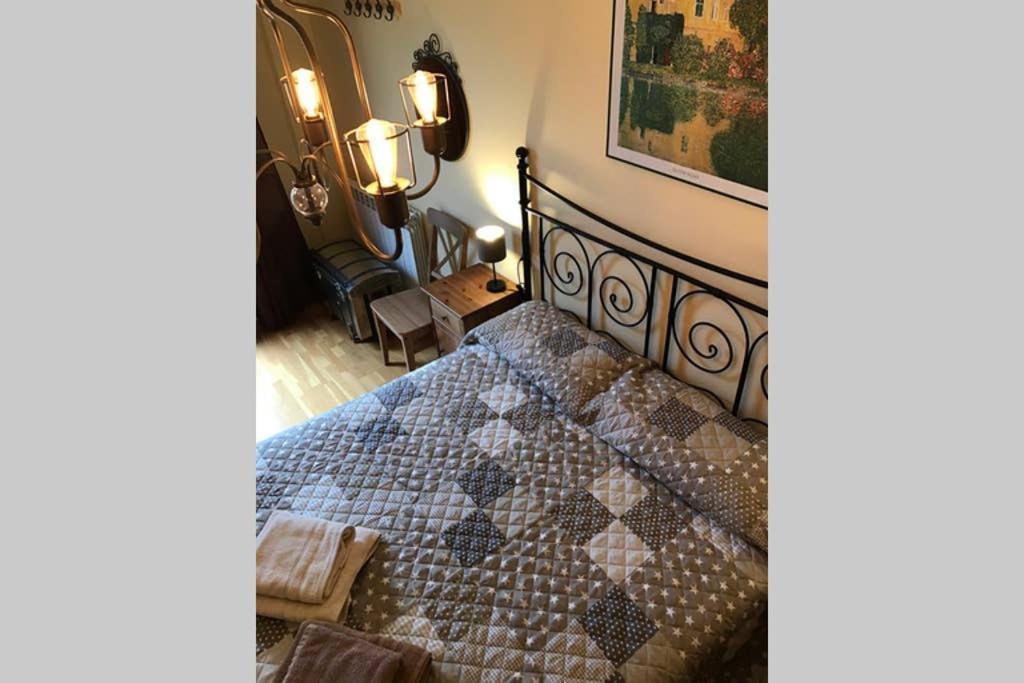 El Capricho De Bego Apartment บีเอสกัส ภายนอก รูปภาพ