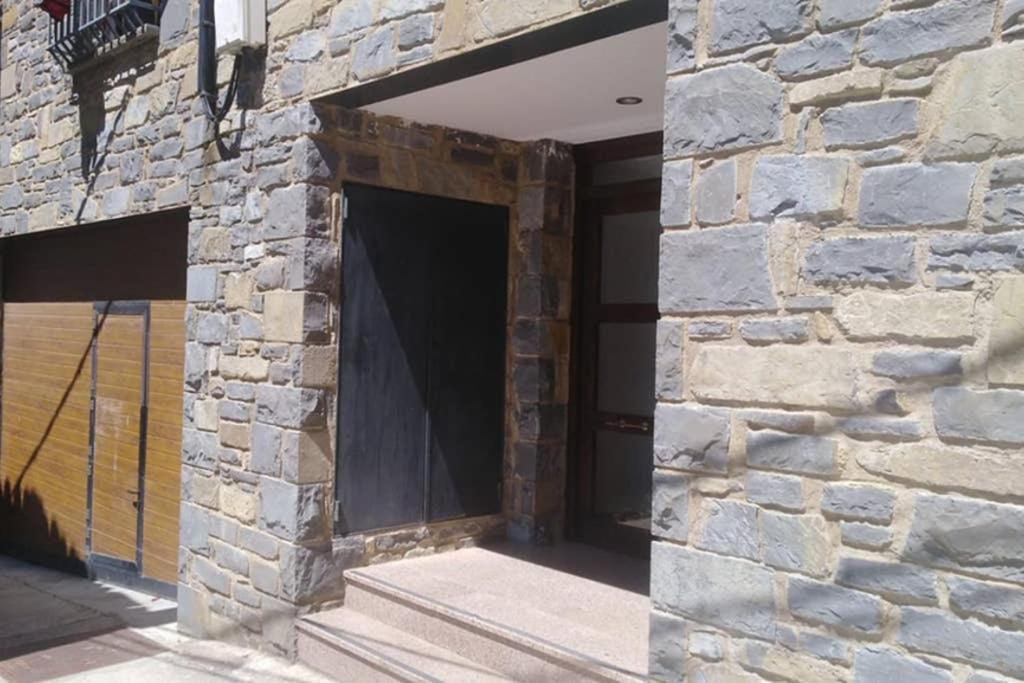 El Capricho De Bego Apartment บีเอสกัส ภายนอก รูปภาพ