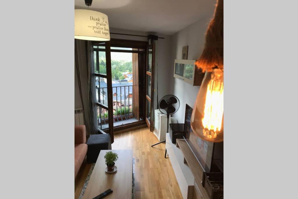 El Capricho De Bego Apartment บีเอสกัส ภายนอก รูปภาพ