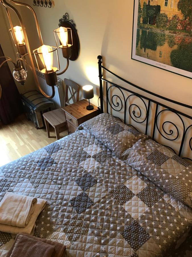 El Capricho De Bego Apartment บีเอสกัส ภายนอก รูปภาพ
