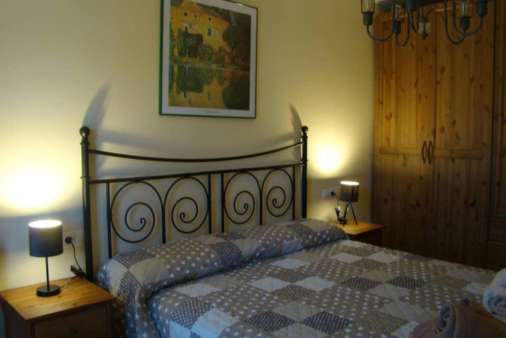 El Capricho De Bego Apartment บีเอสกัส ภายนอก รูปภาพ