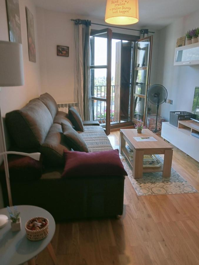 El Capricho De Bego Apartment บีเอสกัส ภายนอก รูปภาพ
